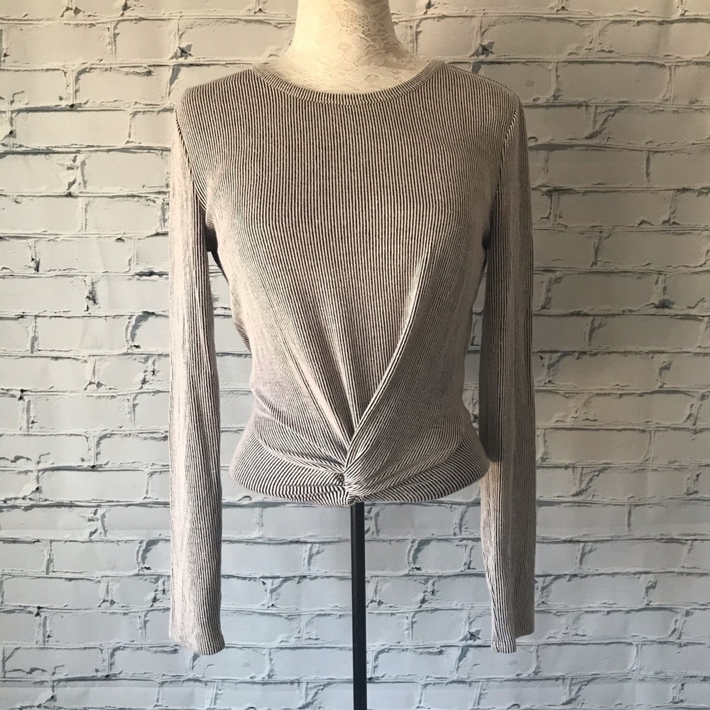 Highline Collective front knot top